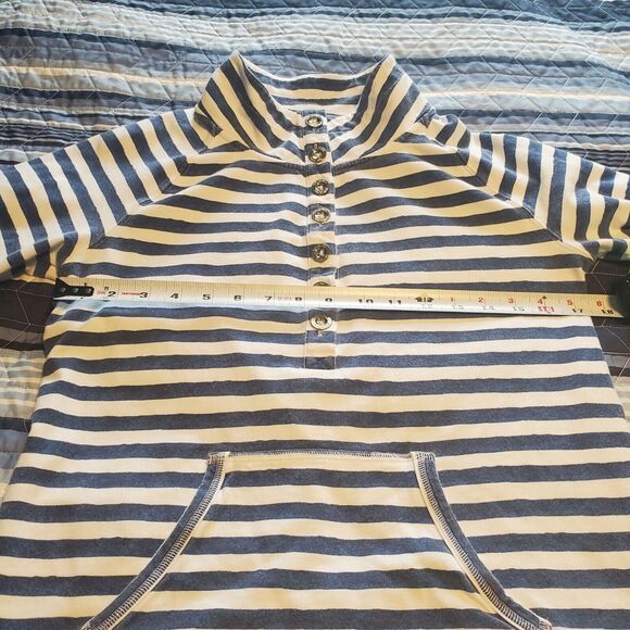 LILLY PULITZER Sz M (S) Captain Popover Navy/White Positano Stripe Gold Buttons - Picture 7 of 8